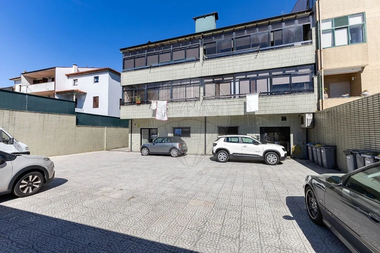 Loja para Venda em Campanhã Foto 18