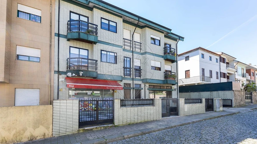 Loja para Venda em Campanhã