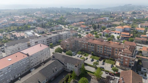 Apartamento T4 para Venda em Nelas