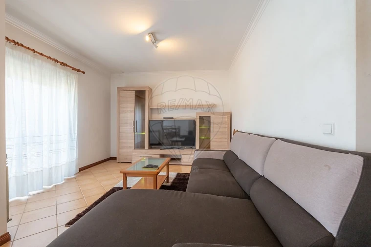 Apartamento T4 para Venda em Nelas Foto 18