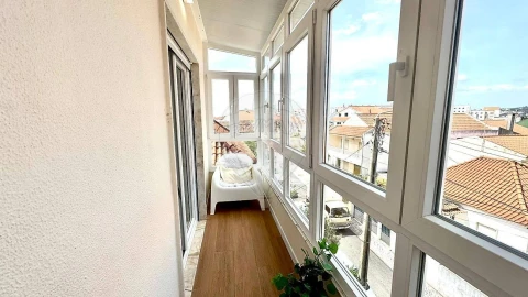 Apartamento T1 para Venda em Casal de Cambra