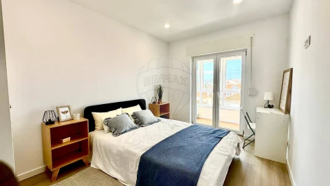 Apartamento T1 para Venda em Casal de Cambra