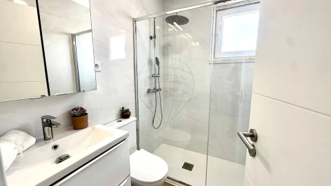 Apartamento T1 para Venda em Casal de Cambra