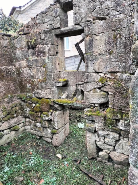 Terreno para Venda em Talhadas