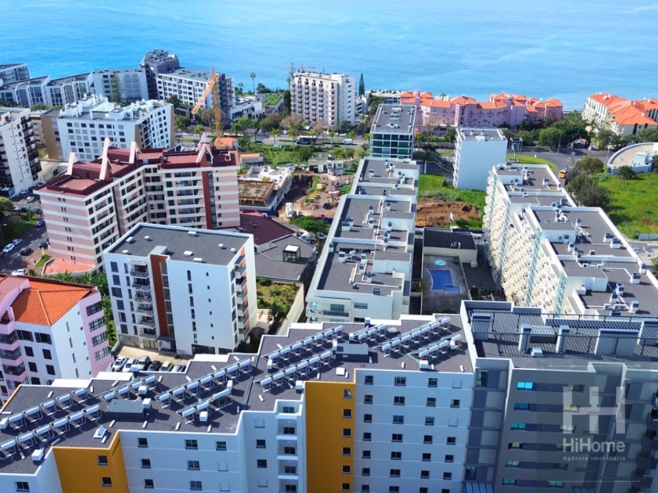 Apartamento T1 para Venda em São Martinho Foto 29