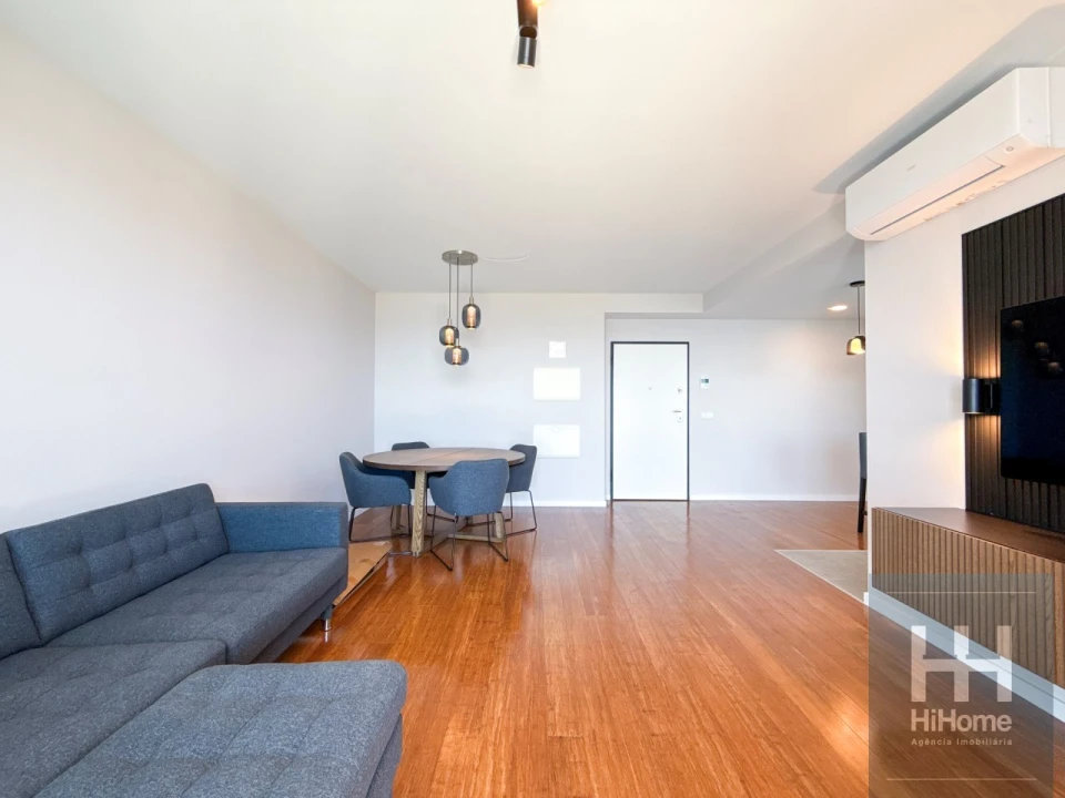 Apartamento T1 para Venda em São Martinho Foto 8