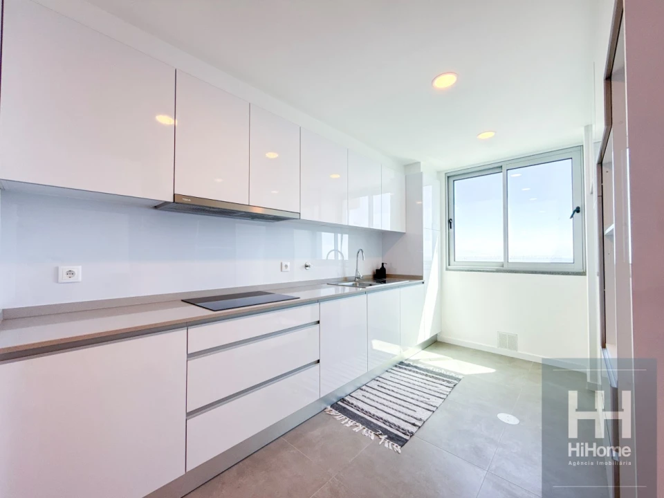 Apartamento T1 para Venda em São Martinho Foto 14