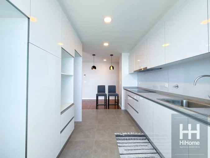 Apartamento T1 para Venda em São Martinho Foto 12