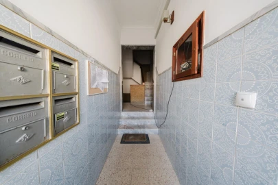 Apartamento T2 para Venda em Baixa da Banheira e Vale da Amoreira