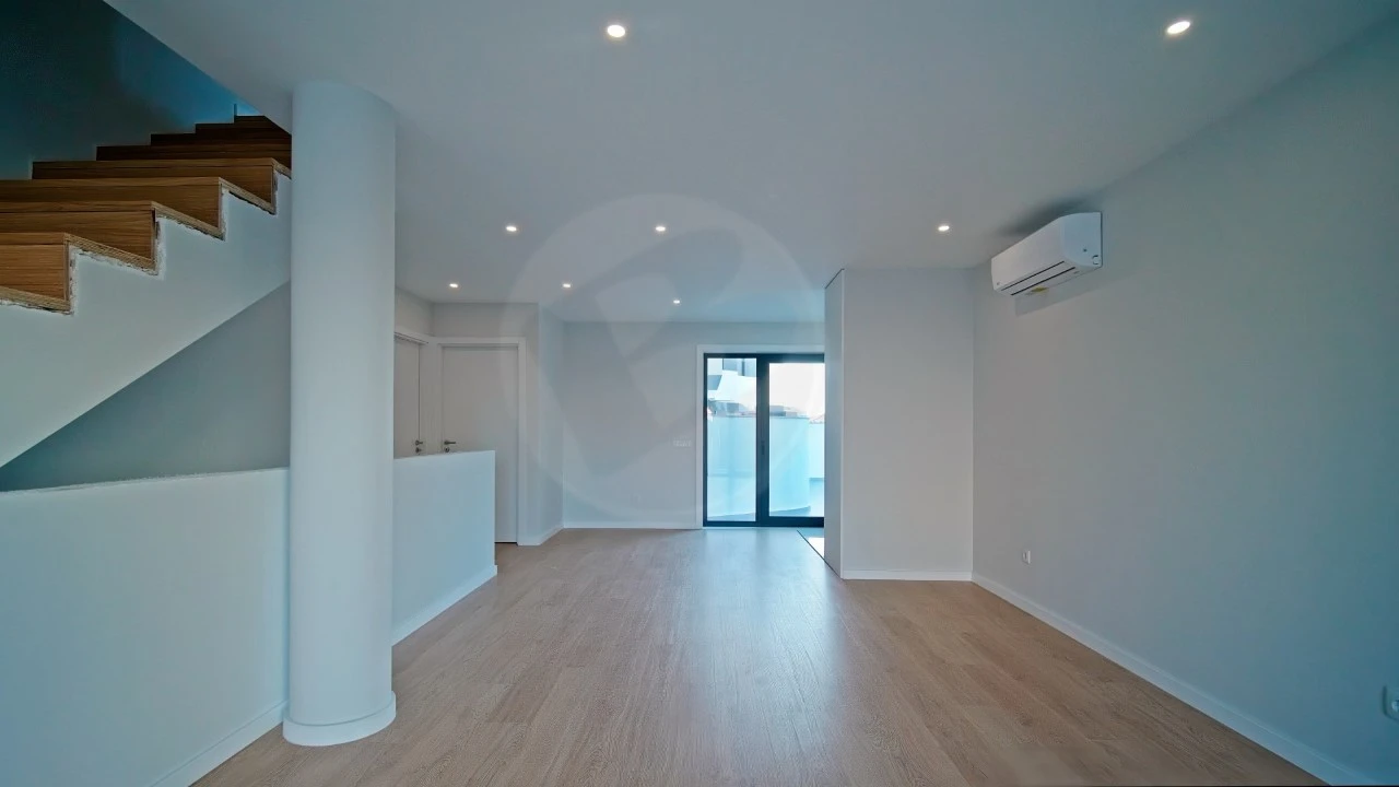 Moradia T3 para Venda em Póvoa de Varzim, Beiriz e Argivai Foto 24