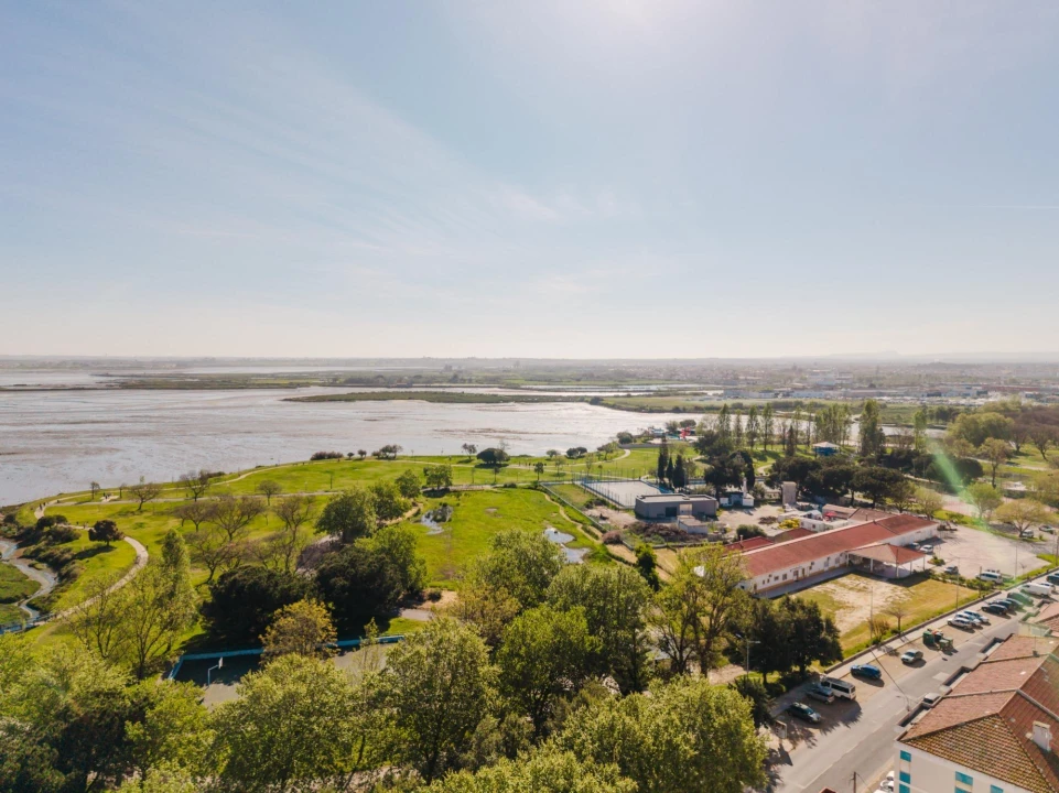 Apartamento T2 para Venda em Baixa da Banheira e Vale da Amoreira Foto 13