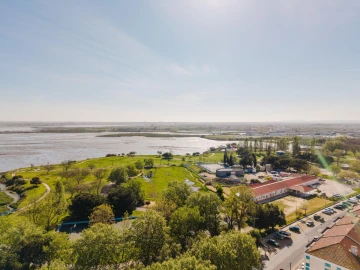 Apartamento T2 para Venda em Baixa da Banheira e Vale da Amoreira