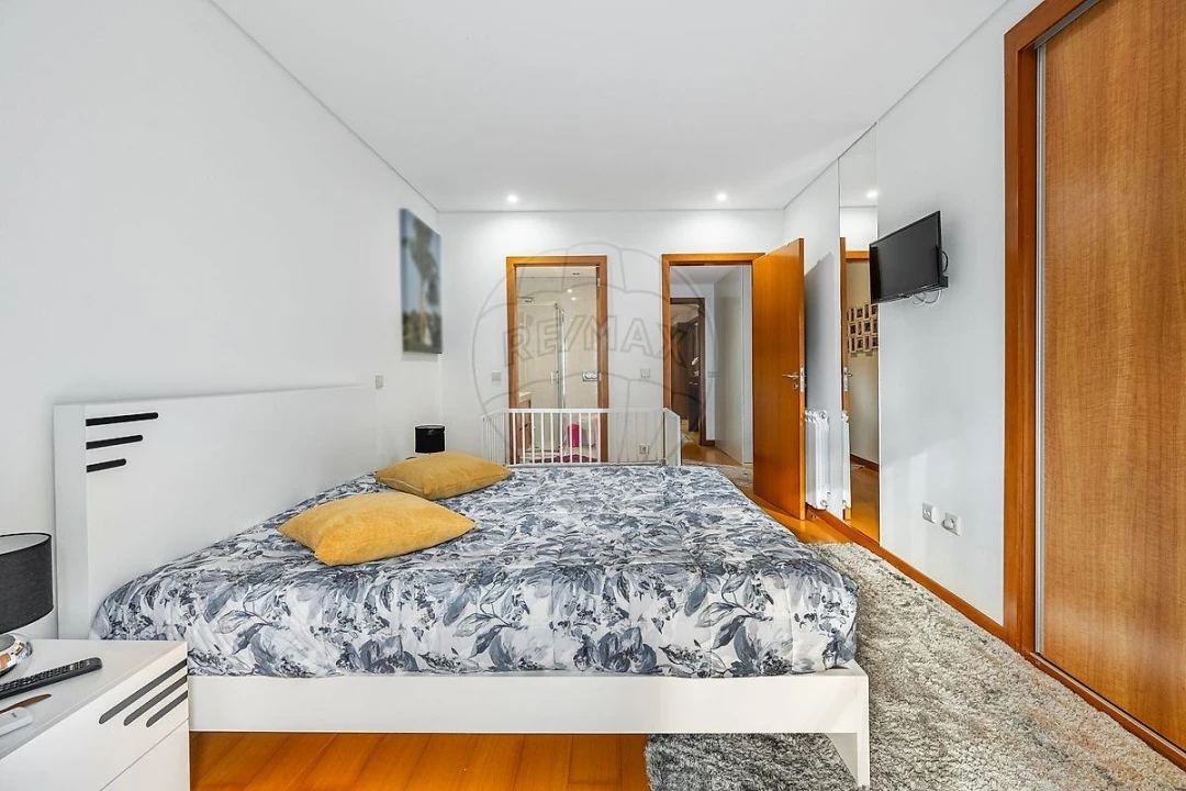 Apartamento T2 para Venda em Nogueiró e Tenões Foto 15