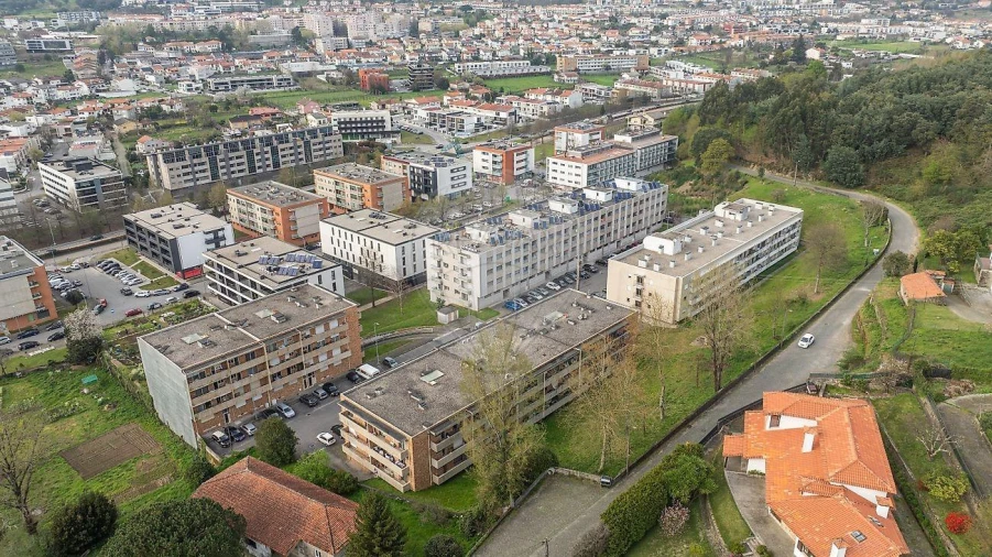 Apartamento T2 para Venda em Nogueiró e Tenões Foto 6