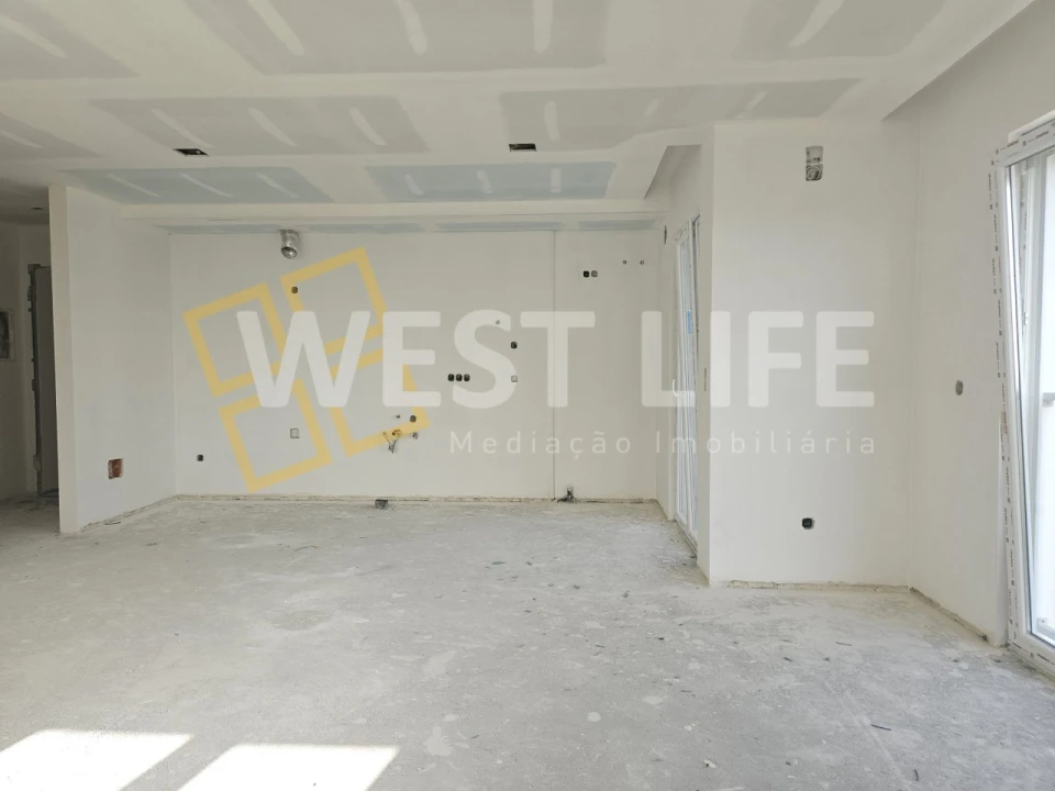 Apartamento T2 para Venda em Ericeira Foto 4