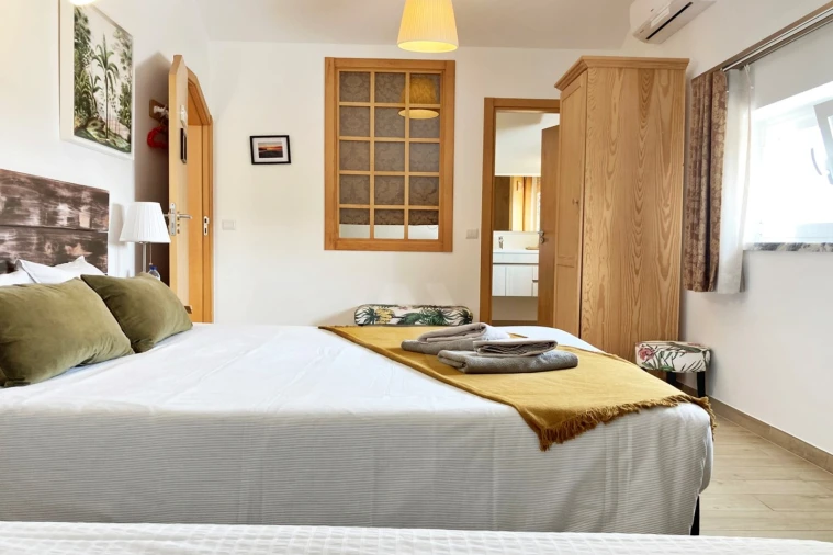 Moradia T8 para Venda em Foz do Arelho Foto 31