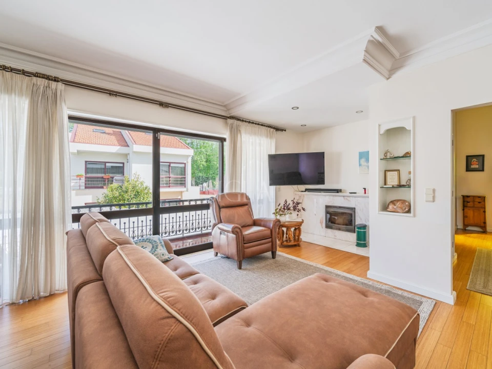 Moradia T3 para Venda em São Felix da Marinha Foto 15