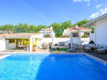 Moradia T3 para Venda em São Felix da Marinha