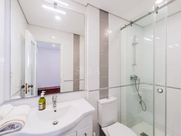 Moradia T3 para Venda em São Felix da Marinha