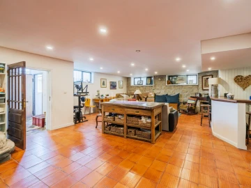 Moradia T3 para Venda em São Felix da Marinha