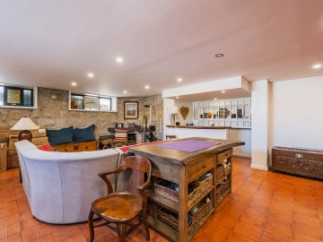 Moradia T3 para Venda em São Felix da Marinha