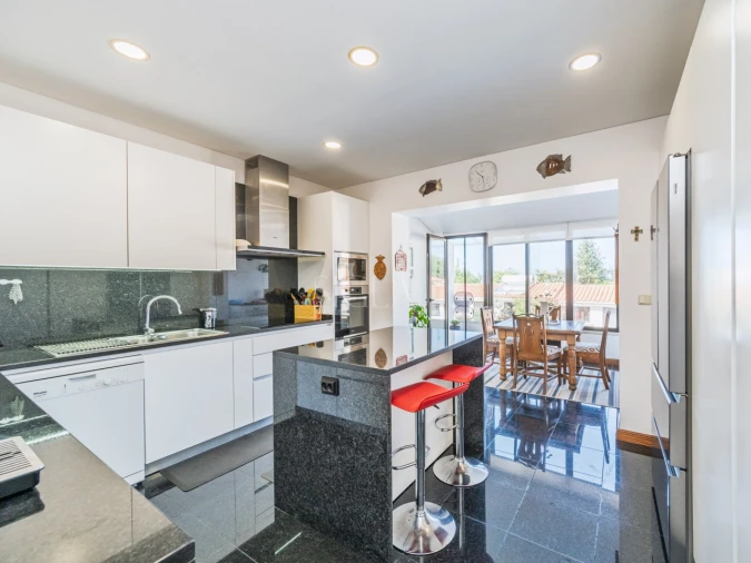Moradia T3 para Venda em São Felix da Marinha Foto 18