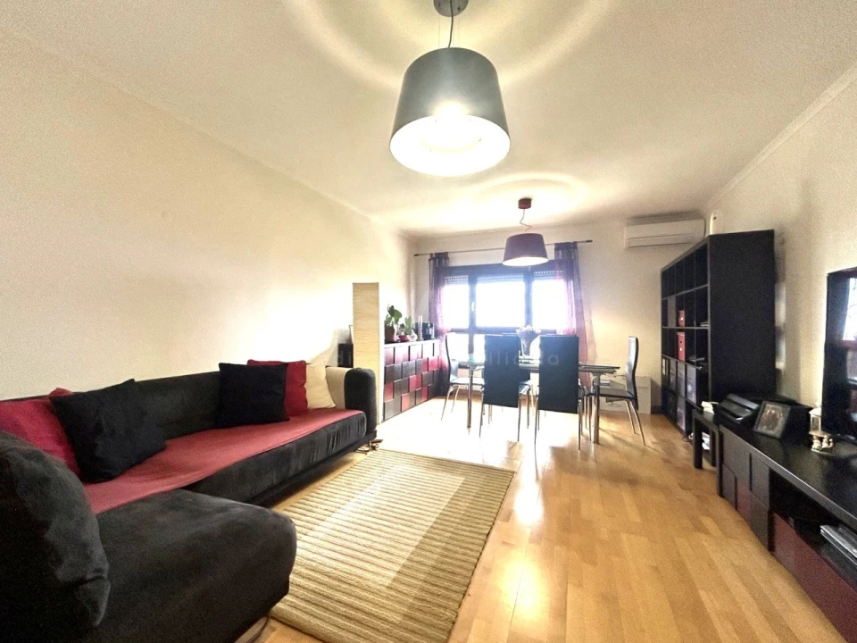 Apartamento T2 para Venda em Marvila Foto 3