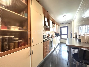 Apartamento T2 para Venda em Marvila