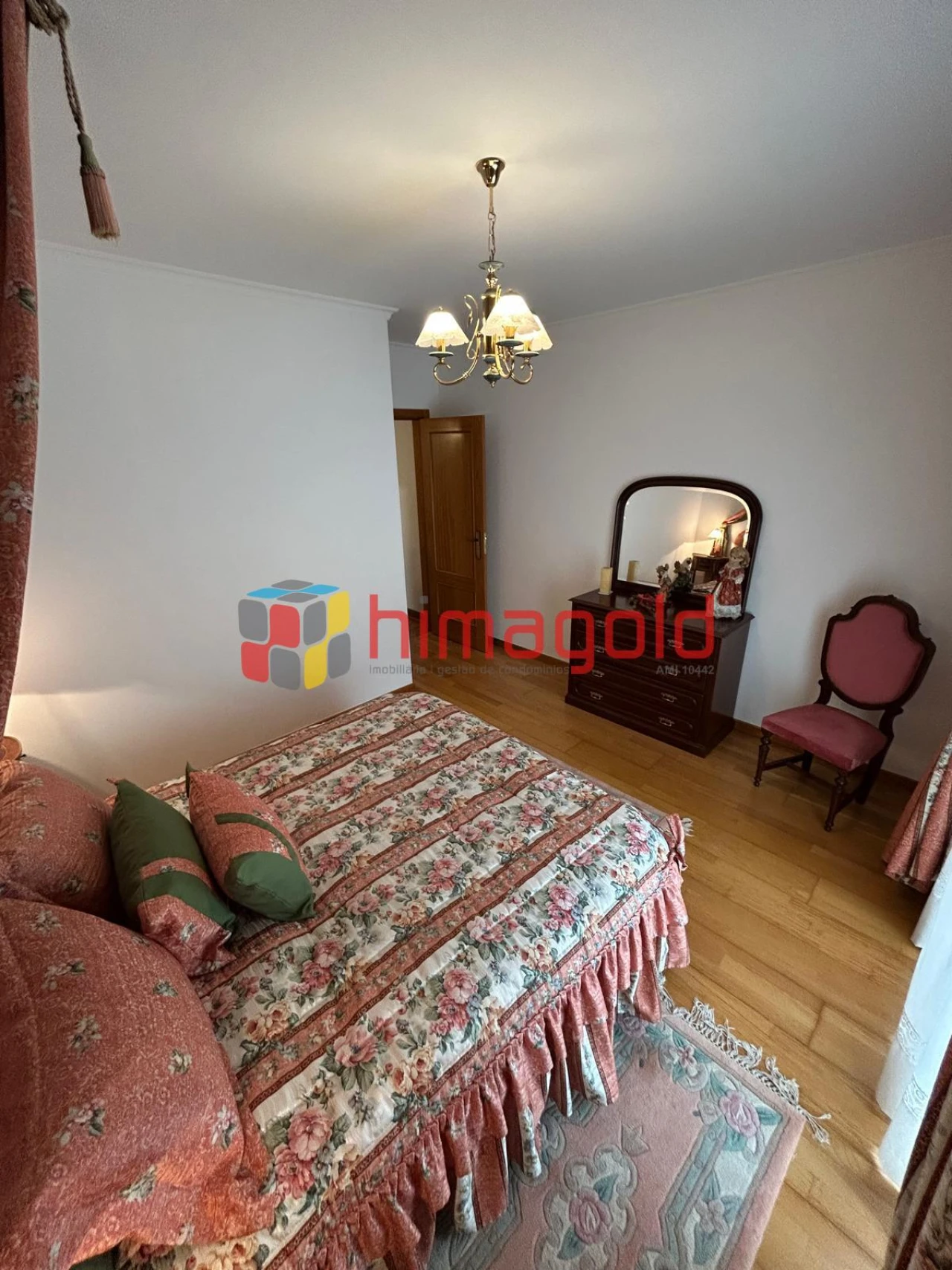 Moradia T5 para Venda em Porto de Mós - São João Baptista e São Pedro Foto 9