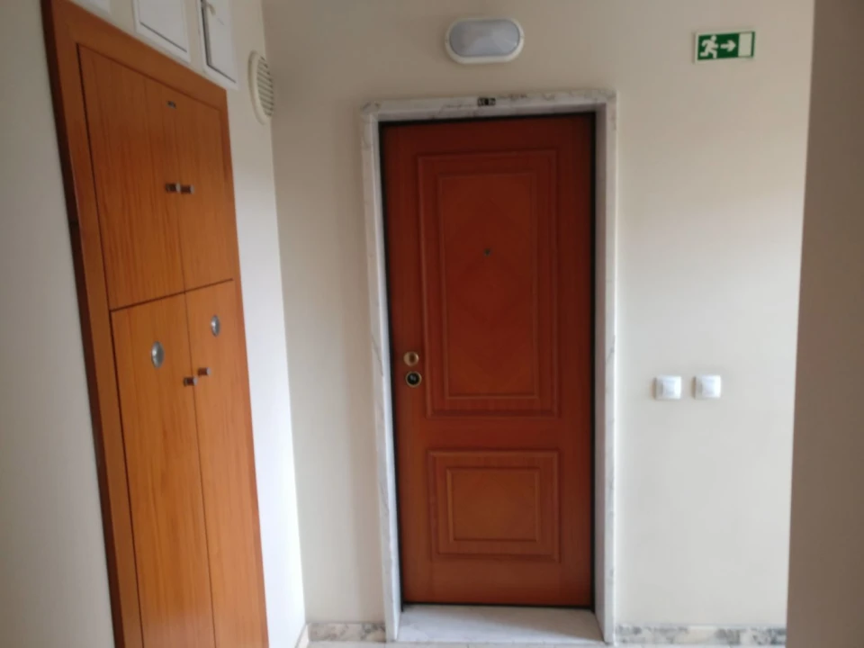 Apartamento T1 para Venda em Carregado e Cadafais Foto 3