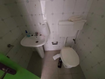 Loja para Venda em Nossa Senhora do Pópulo, Coto e São Gregório