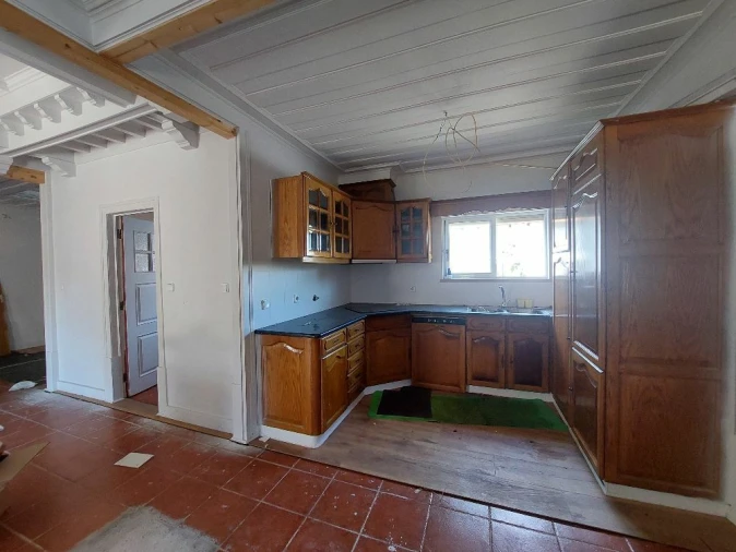 Moradia T3 para Venda em Leiria, Pousos, Barreira e Cortes Foto 12