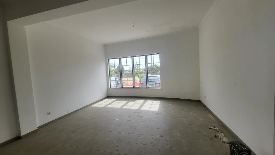 Loja para Venda em Marinha Grande Foto 2