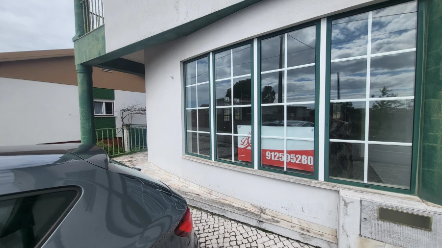 Loja para Venda em Marinha Grande