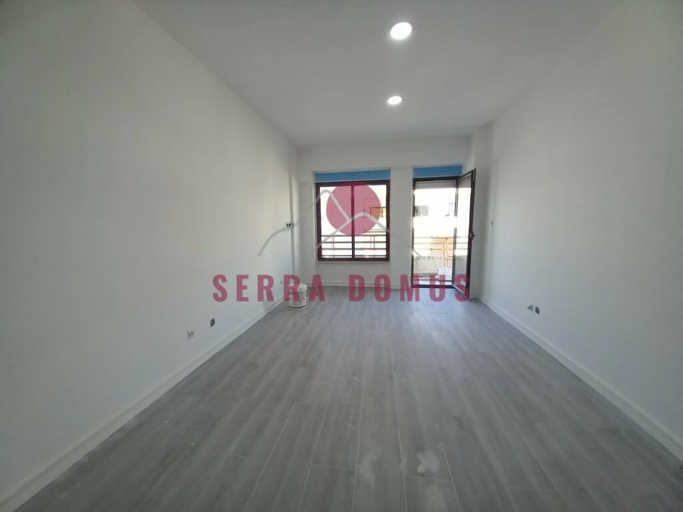 Apartamento T3 para Venda em Costa da Caparica Foto 9