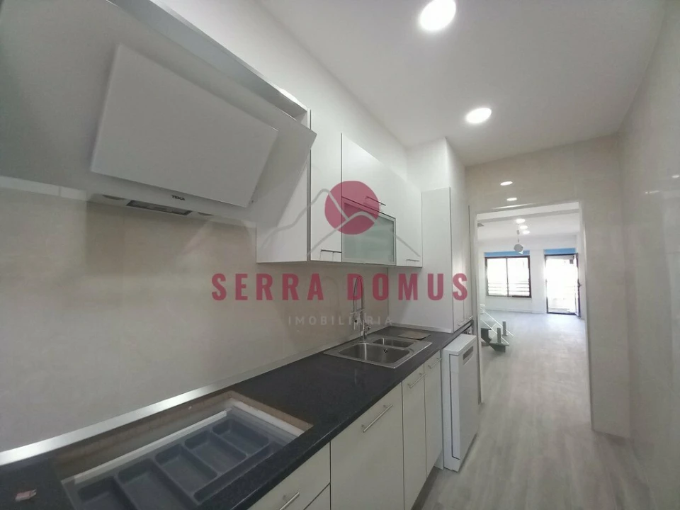 Apartamento T3 para Venda em Costa da Caparica Foto 15