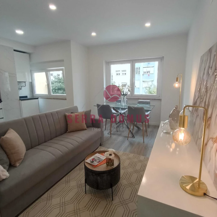 Apartamento T3 para Venda em São Vicente Foto 8