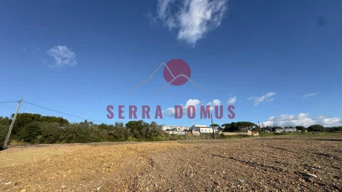 Terreno para Venda em São João das Lampas e Terrugem