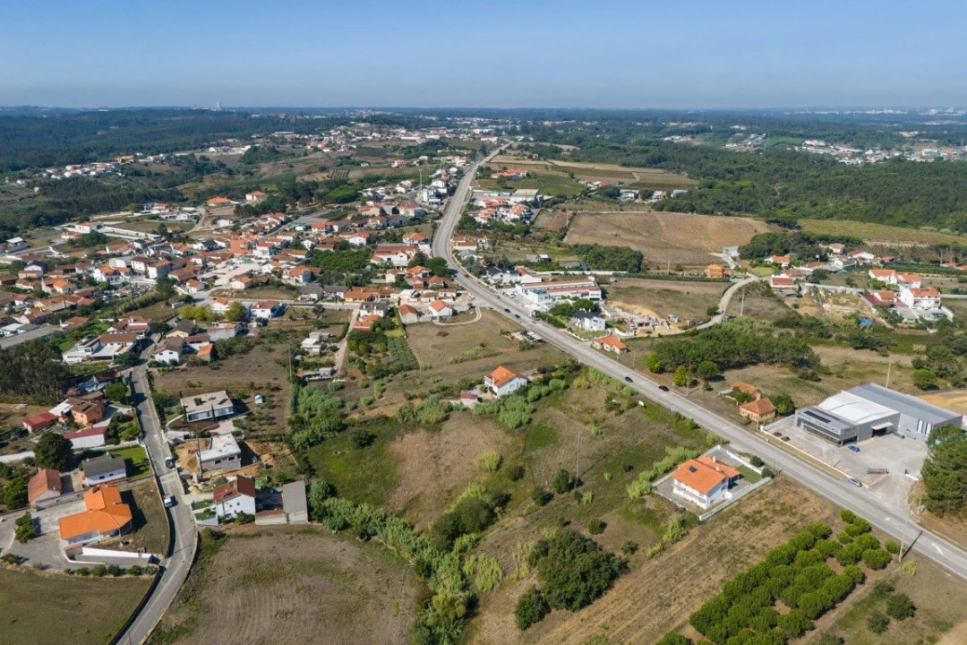 Terreno para Venda em Parceiros e Azoia Foto 13