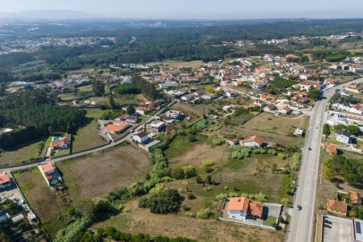 Terreno para Venda em Parceiros e Azoia