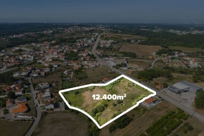 Terreno para Venda em Parceiros e Azoia
