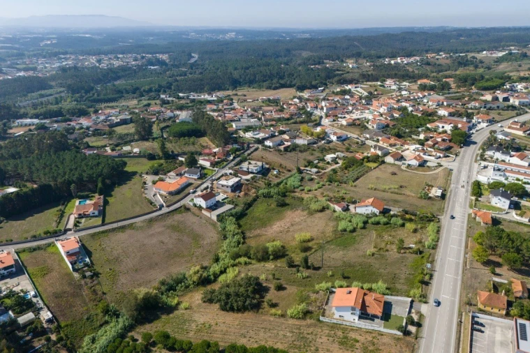 Terreno para Venda em Parceiros e Azoia Foto 7