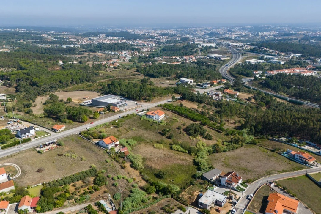 Terreno para Venda em Parceiros e Azoia Foto 19