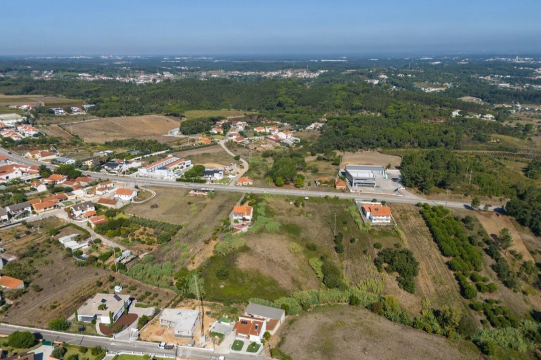 Terreno para Venda em Parceiros e Azoia Foto 17