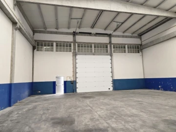 Armazém para Arrendamento em Aljubarrota