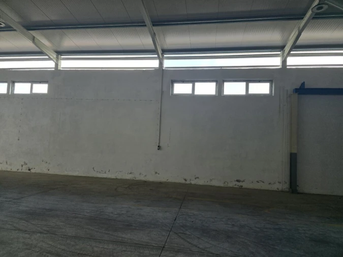 Armazém para Arrendamento em Batalha Foto 3