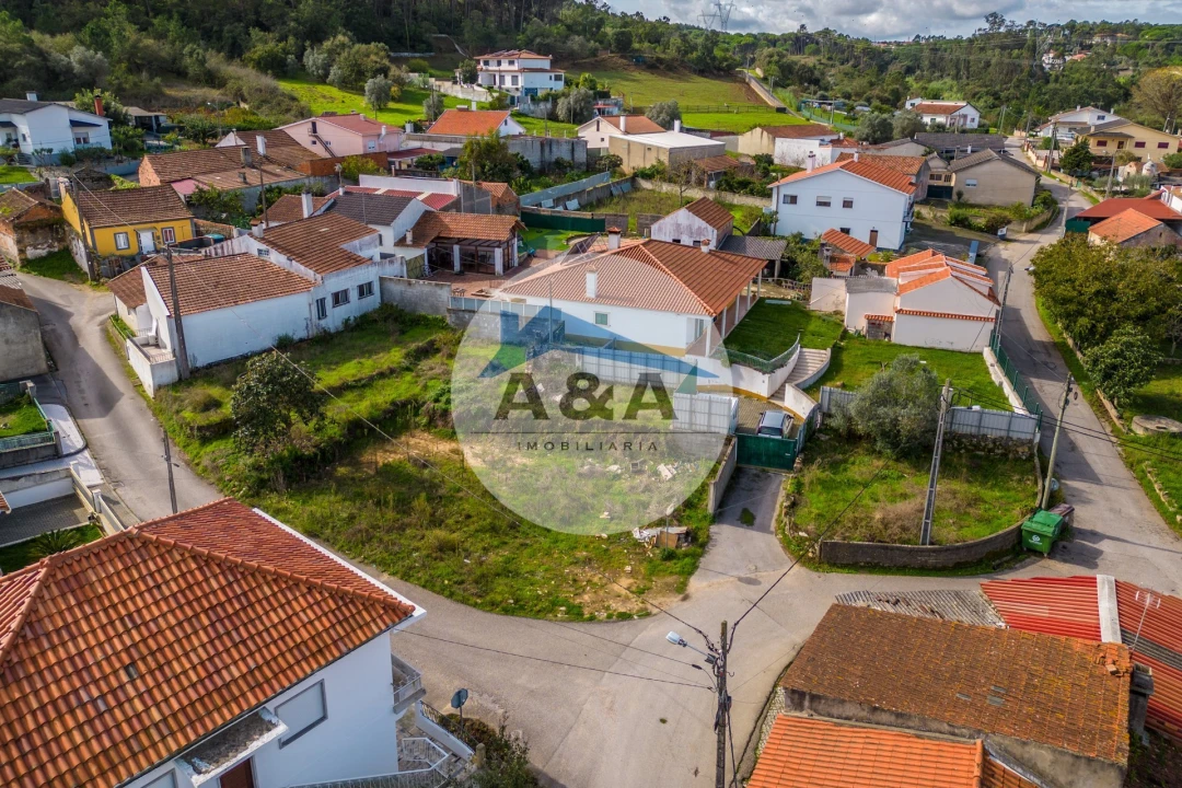 Terreno para Venda em Parceiros e Azoia Foto 8