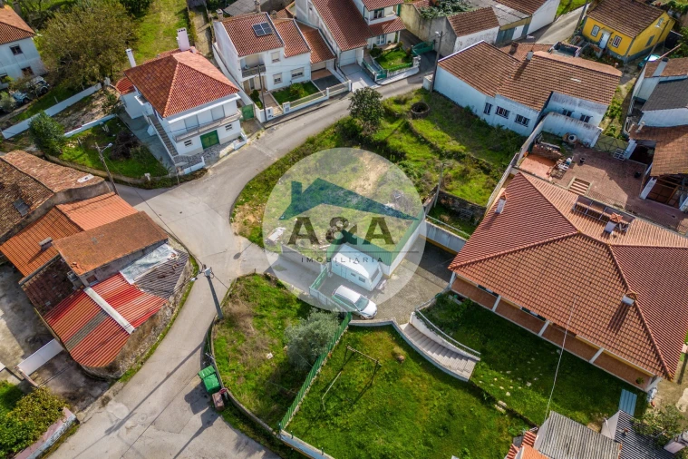 Terreno para Venda em Parceiros e Azoia Foto 12