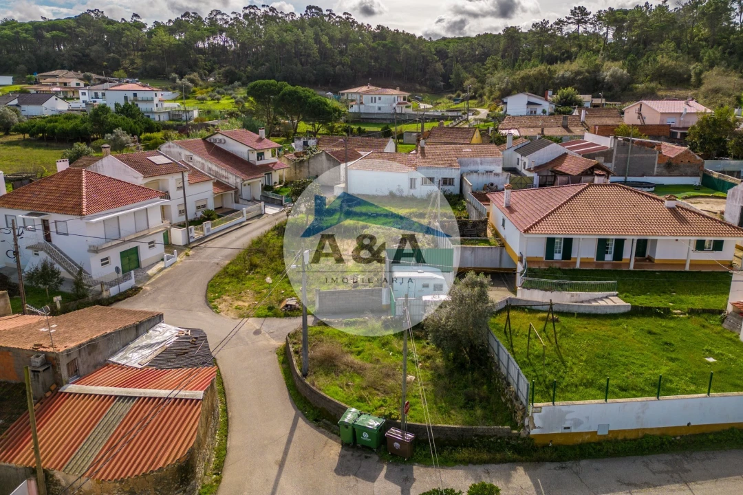 Terreno para Venda em Parceiros e Azoia Foto 11