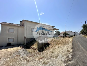 Moradia T3 para Venda em Atouguia